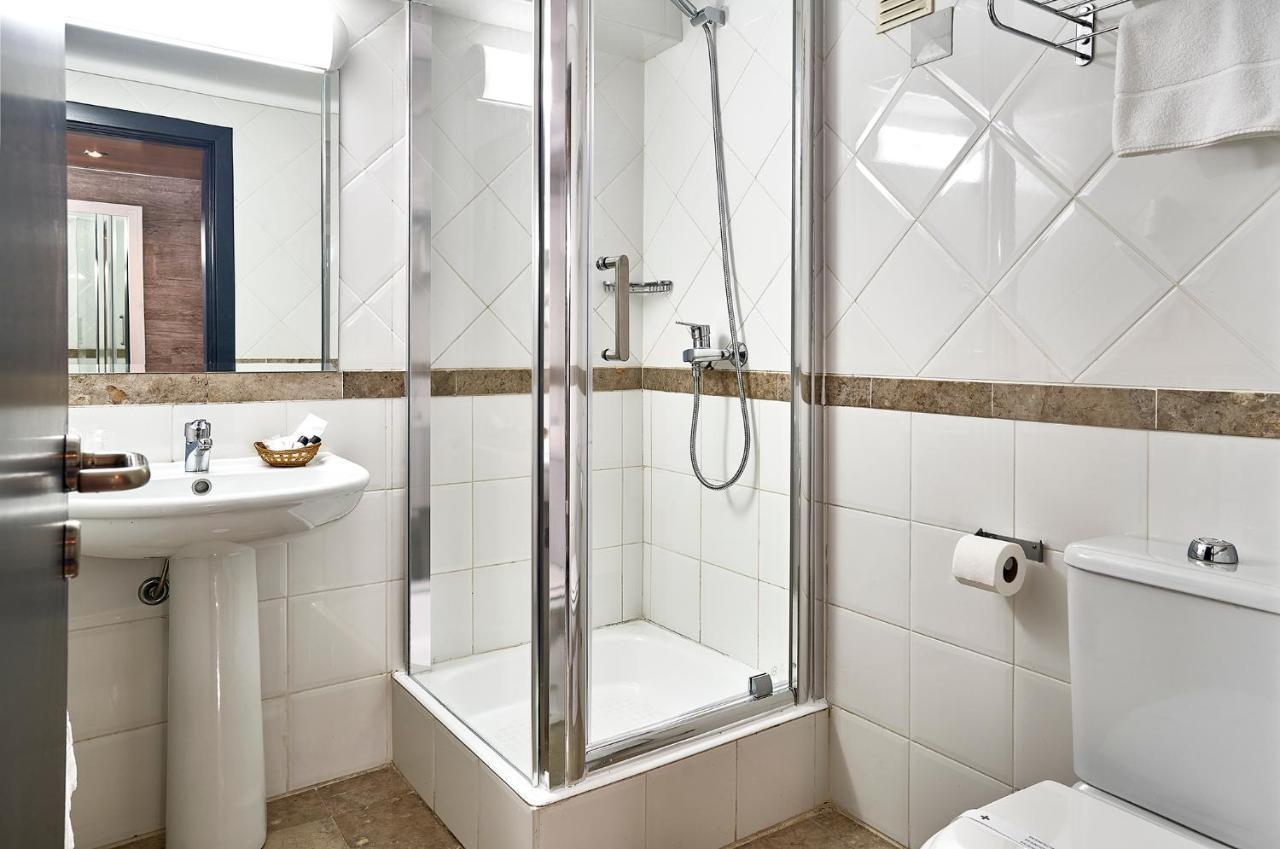 Galeria Suite Hotel Aveiro Exterior photo