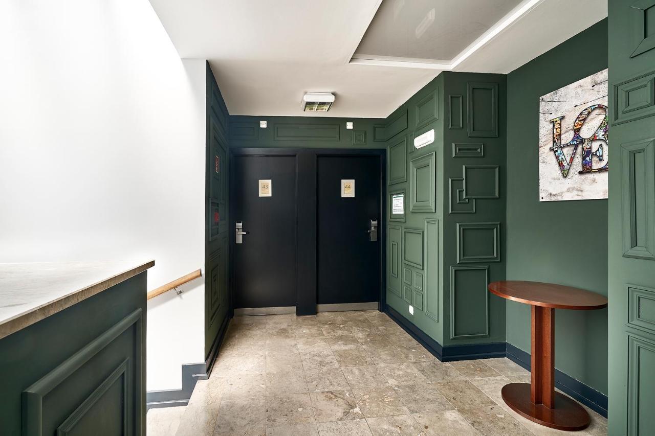 Galeria Suite Hotel Aveiro Exterior photo